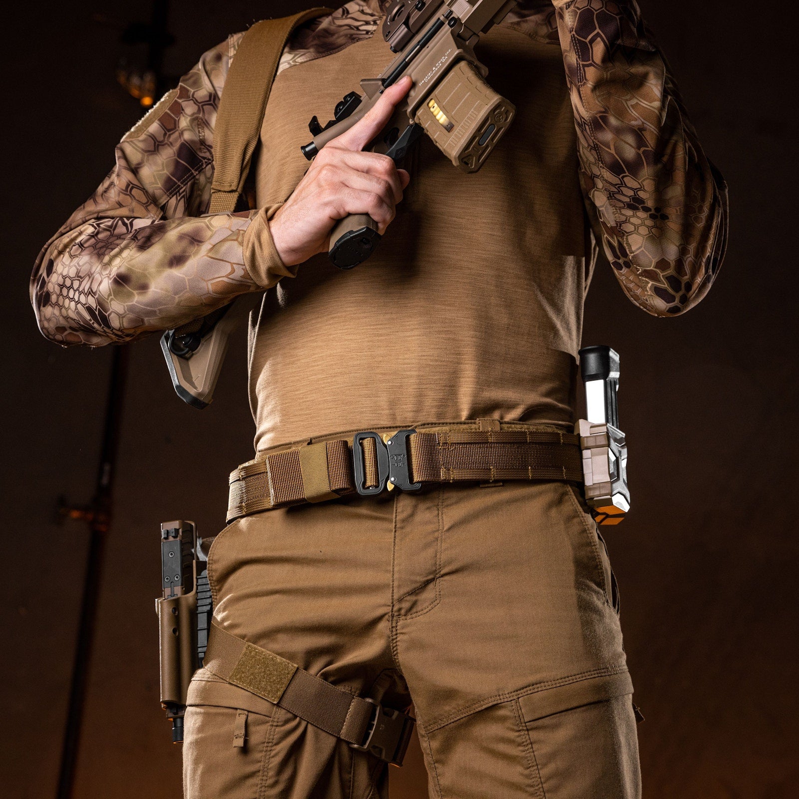 MOLLE duty belt with pouches