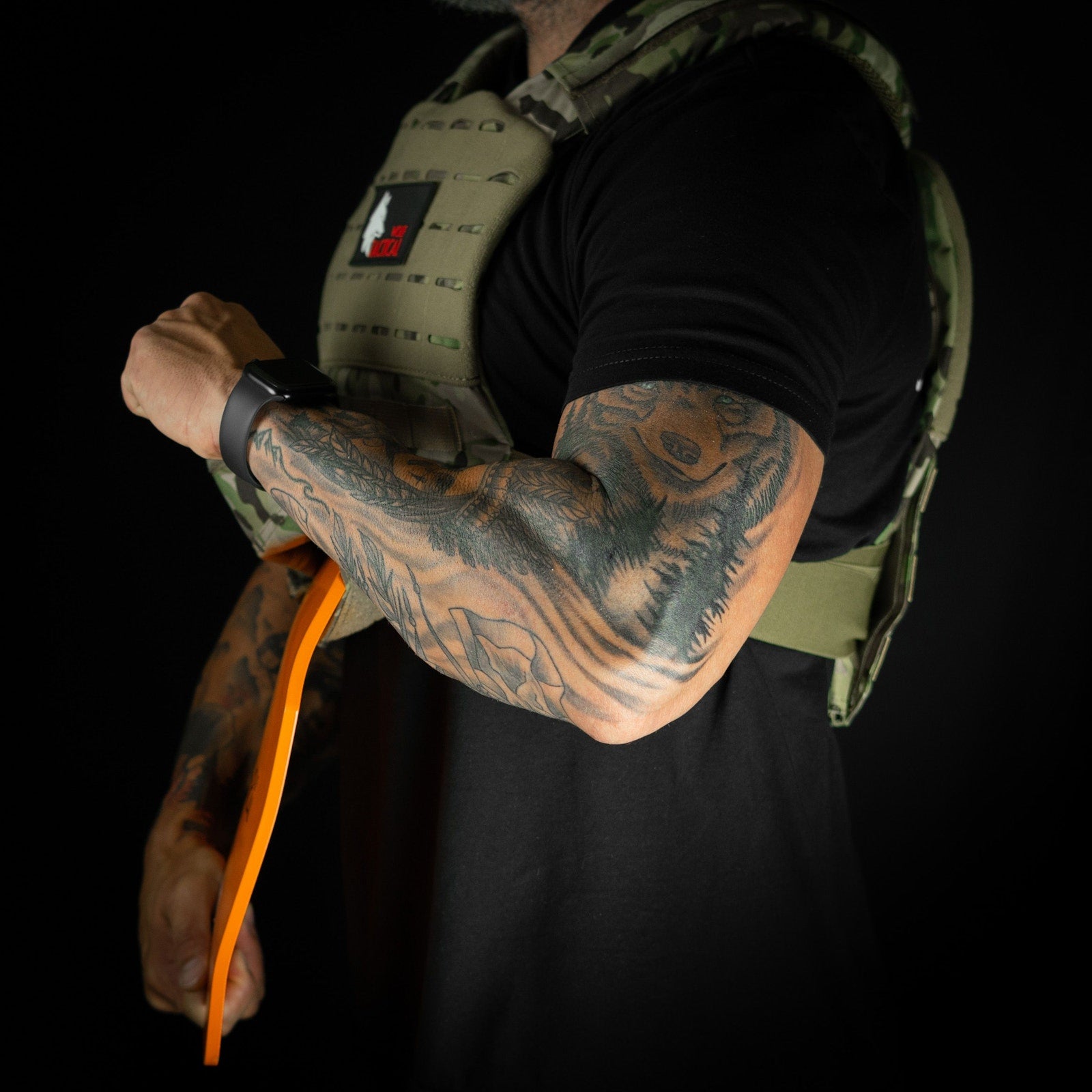 Sliding a curved steel plate into a Wolf plate carrier